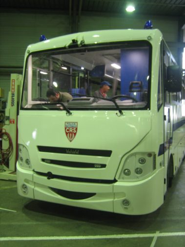 vitrage-polycarbonate véhicule