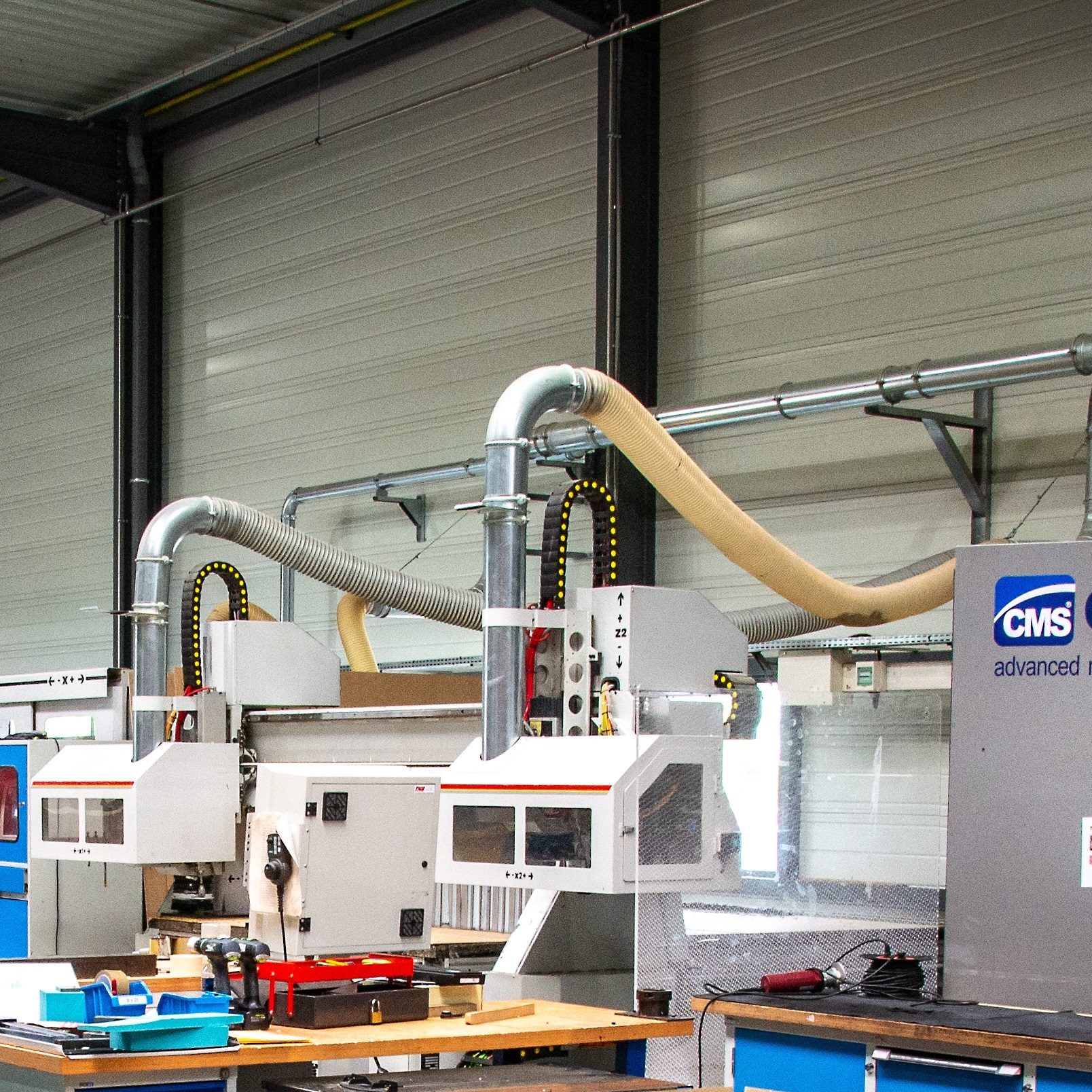 Ateliers et machines - COMAPLEX Plastique